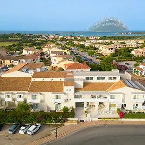 Felix - Aparthotel Porto San Paolo (Sardinia)